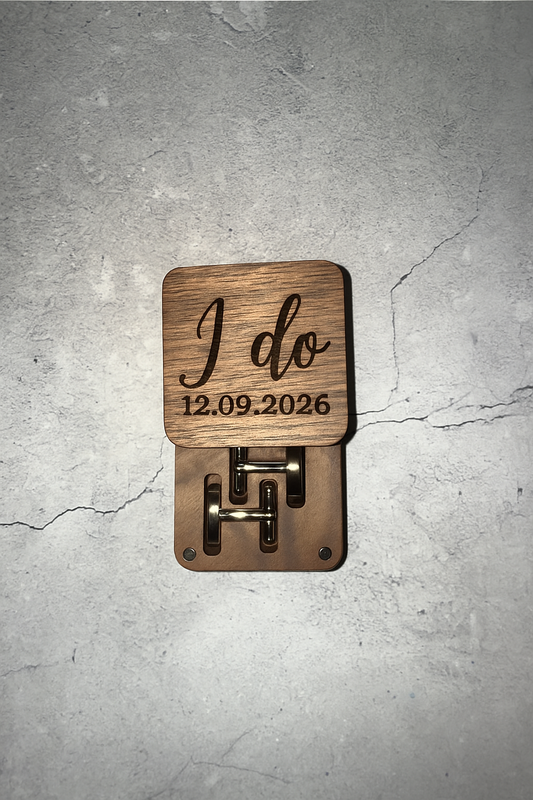 Engraved cufflink box (with your choice of text) with chrome photo cufflinks